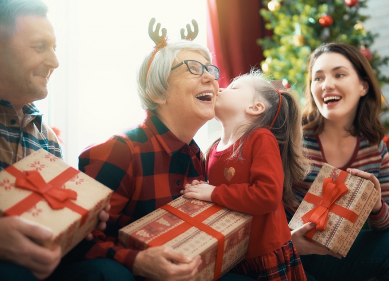 Holiday Gift Giving When a Loved One is in Assisted Living